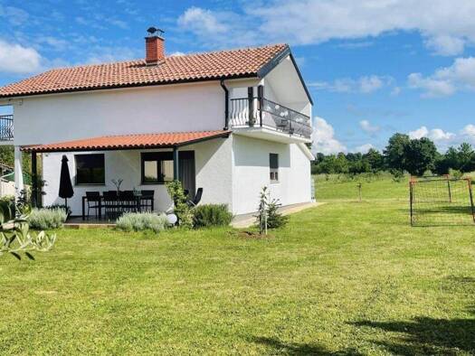 Einfamilienhaus zum Kauf 446.000 € 4 Zimmer 1.074 m² Grundstück Marčana 52206