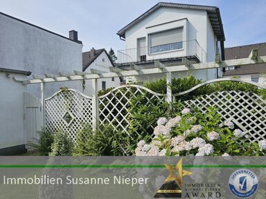 Mehrfamilienhaus zum Kauf 440.000 € 6 Zimmer 123,4 m² 669 m² Grundstück Foche - Demmeltrath - Fuhr Solingen 42719