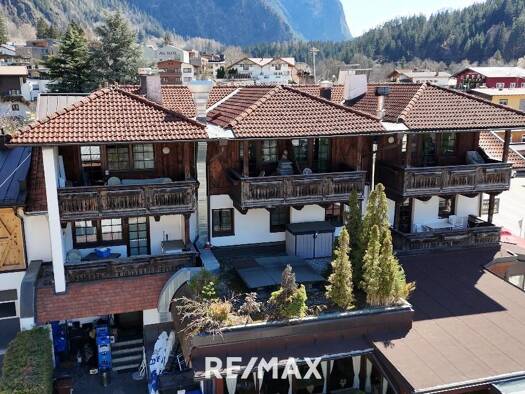 Hotel zum Kauf 1.650.000 € 3 Zimmer 6 Betten 1.112 m² Grundstück Oetz 6433