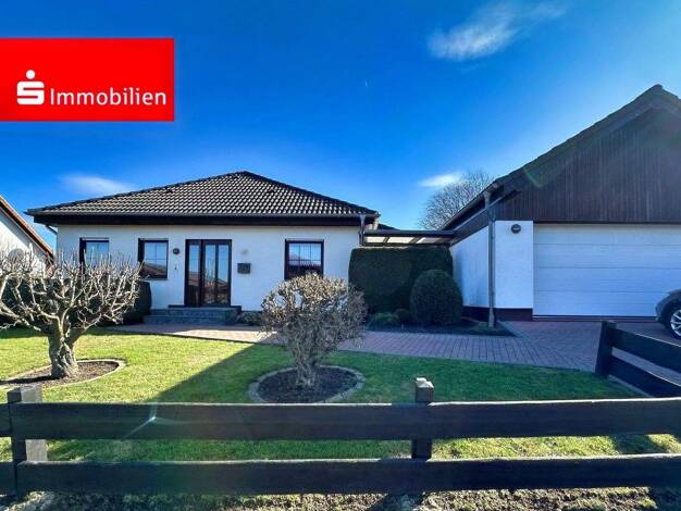 Bungalow zum Kauf 245.000 € 4 Zimmer 75 m² 751 m² Grundstück frei ab 01.04.2026 Marienhagen Vöhl 34516