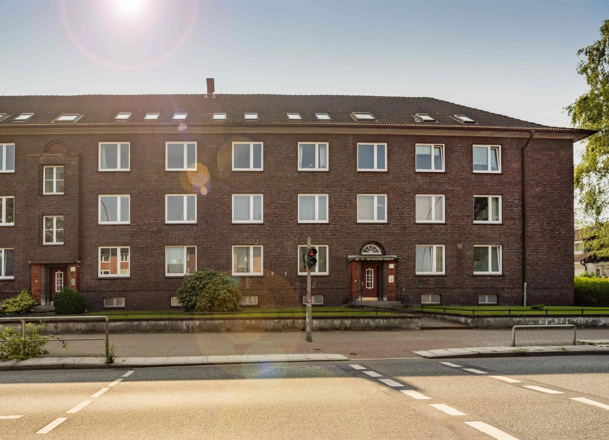 Wohnung zur Miete 602 € 2 Zimmer 59,7 m²<br/>Wohnfläche 3.<br/>Geschoss Ahrensburger Str. 57 Wandsbek Hamburg-Wandsbek 22041