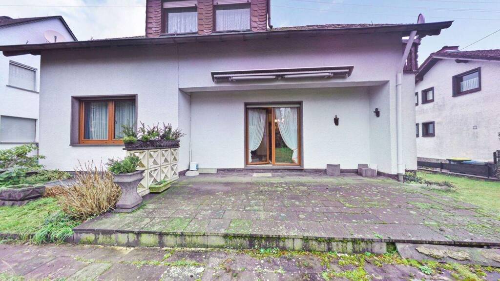 Einfamilienhaus zum Kauf 249.000 € 5 Zimmer 131 m² 540 m² Grundstück Ettringen 56729