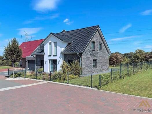 Einfamilienhaus zum Kauf 429.000 € 6 Zimmer 131 m² 795 m² Grundstück Garrel Garrel / Beverbruch 49681