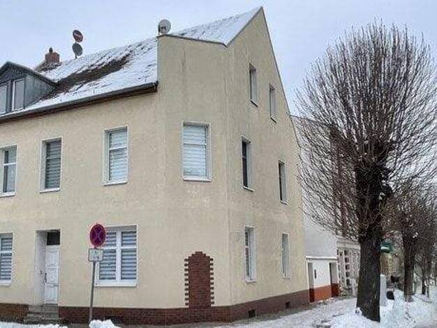 Mehrfamilienhaus zum Kauf 195.000 € 10 Zimmer 344 m² 253 m² Grundstück Bernburg 06406