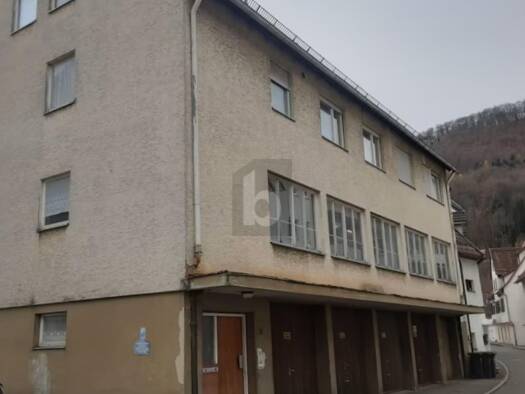 Gewerbeobjekt zum Kauf als Kapitalanlage geeignet 695.000 € 10 Zimmer 213 m² 646 m² Grundstück Bad Urach Bad Urach 72574