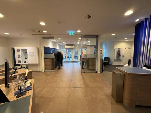 Verkaufsfläche zur Miete provisionsfrei 3.900 € 7 Zimmer 333 m² Verkaufsfläche Stockelsdorf Stockelsdorf 23617