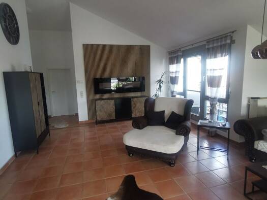 Penthouse zur Miete 990 € 2 Zimmer 113 m² Geschoss 3/4 frei ab 01.10.2026 Herzogenaurach Herzogenaurach 91074