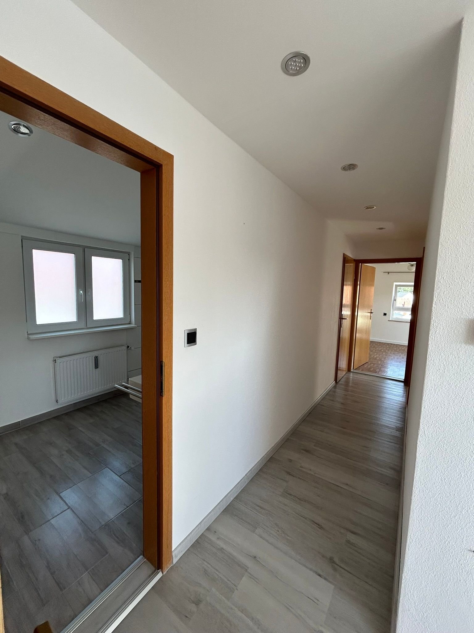 Wohnung zum Kauf 229.000 € 2,5 Zimmer 70 m²<br/>Wohnfläche 2.<br/>Geschoss ab sofort<br/>Verfügbarkeit Neustadt Neustadt a.d.Donau 93333