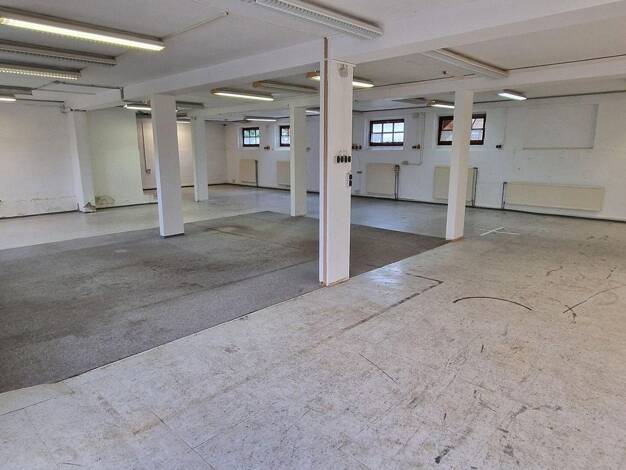 Lagerhalle zur Miete provisionsfrei 2.050 € 200 m² Lagerfläche Dorfstraße 4 Faistenhaar Brunnthal 85649