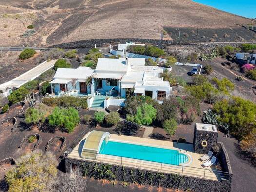 Villa zum Kauf 1.230.000 € 4 Zimmer 350 m² 6.847 m² Grundstück Conil