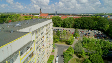 Wohnung zur Miete 411 € 3 Zimmer 64,7 m² 8. Geschoss Neustrelitzer Straße 7 d Stadtgebiet Süd Neubrandenburg 17033