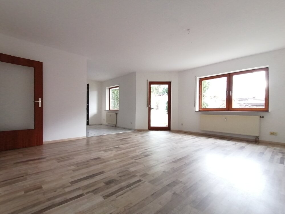 Wohnung zum Kauf 279.000 € 3,5 Zimmer 86,8 m²<br/>Wohnfläche EG<br/>Geschoss Tuttlingen Tuttlingen 78532