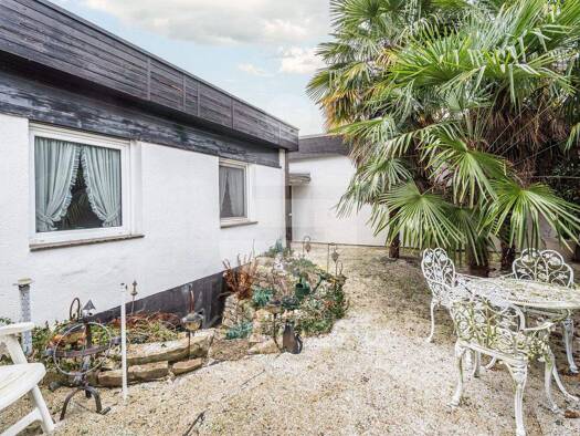 Bungalow zum Kauf 298.000 € 4 Zimmer 121,9 m² 220 m² Grundstück Bocklemünd/Mengenich Köln 50829