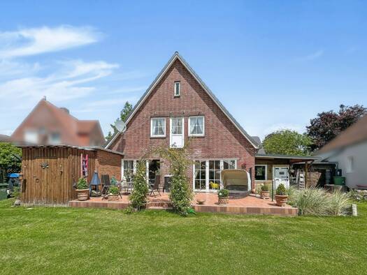 Einfamilienhaus zum Kauf 449.000 € 6 Zimmer 224 m² 1.011 m² Grundstück Wesselburen 25764