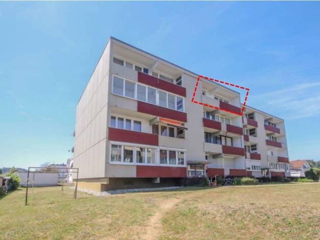 Wohnung zur Miete 1.000 € 3,5 Zimmer 84 m² 3. Geschoss frei ab 01.05.2026 Jahnstraße 10 Jestetten 79798