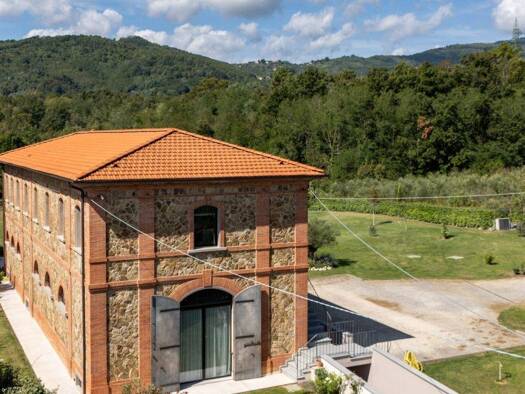 Haus zum Kauf 2.600.000 € 800 m² Pontelungo 51100