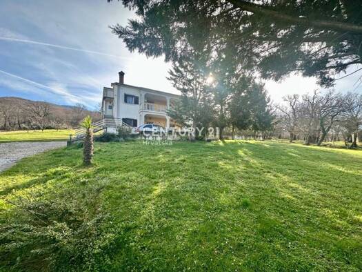 Haus zum Kauf 400.000 € 9 Zimmer 220 m² Kršan
