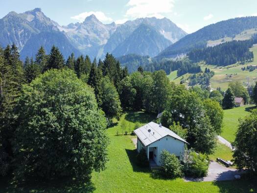 Einfamilienhaus zum Kauf 7 Zimmer 208,6 m² 1.457 m² Grundstück Bürserberg 6707