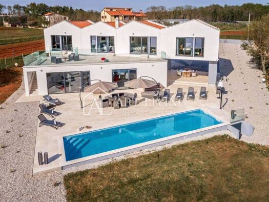 Einfamilienhaus zum Kauf 1.199.990 € 7 Zimmer 454 m² Poreč Poreč 52440