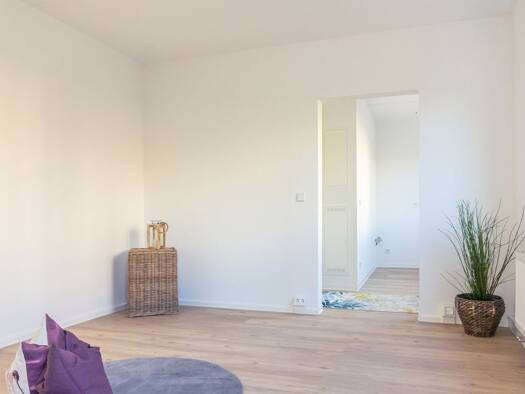 Wohnung zur Miete 200 € 1 Zimmer 25,4 m² 4. Geschoss frei ab 01.11.2026 Am Bernsdorfer Hang 10 Bernsdorf Bernsdorf 09126