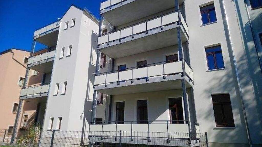 Wohnung zur Miete 675 € 3 Zimmer 87,3 m² EG Klarastraße 13a Hilbersdorf Chemnitz 09131