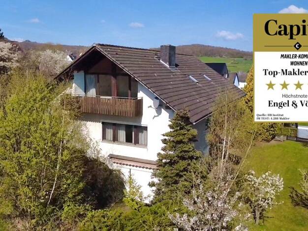Einfamilienhaus zum Kauf 365.000 € 8 Zimmer 296 m² 1.739 m² Grundstück Weimar Ahnatal 34292