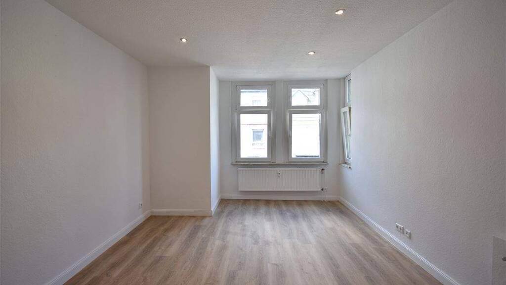 Studio zur Miete 330 € 1 Zimmer 25,9 m² 2. Geschoss frei ab sofort Frohnhausen Essen 45145