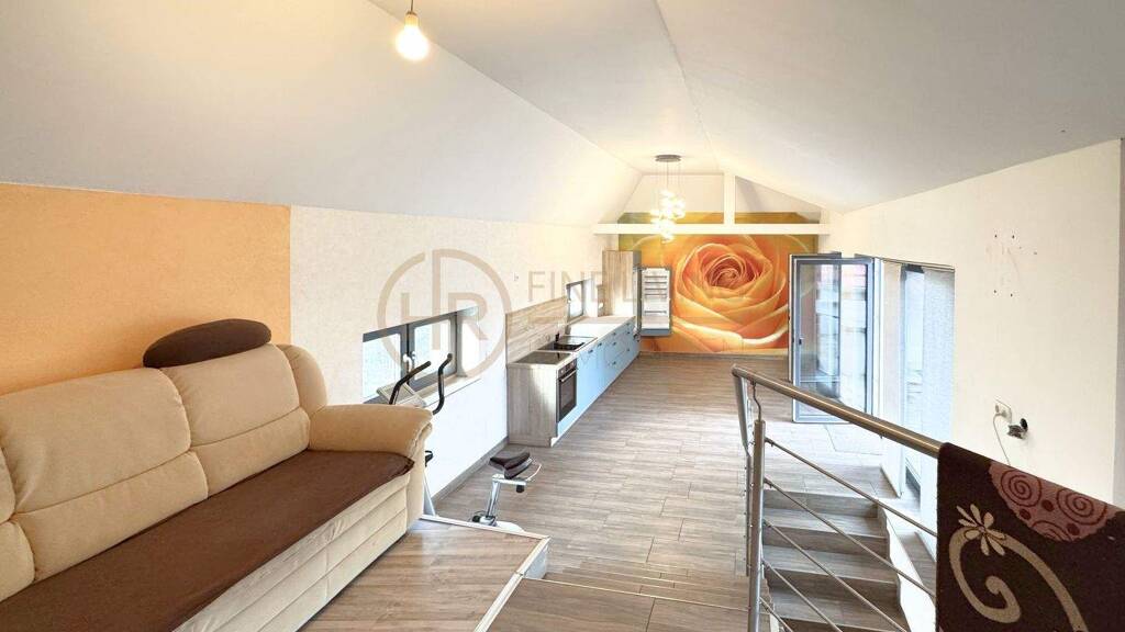 Einfamilienhaus zum Kauf 349.000 € 6 Zimmer 130 m² 381,5 m² Grundstück Hausen Brackenheim 74336