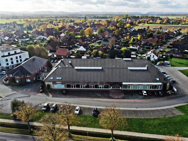 Haus zum Kauf 30 Zimmer 900 m² 10.530 m² Grundstück Meerbeck Meerbeck 31715