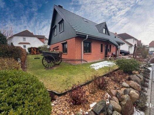 Einfamilienhaus zum Kauf 439.000 € 5 Zimmer 136 m² 536 m² Grundstück Wendorf Wismar 23968