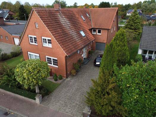 Mehrfamilienhaus zum Kauf 398.000 € 400 m² 1.167 m² Grundstück Wehrbleck 27259