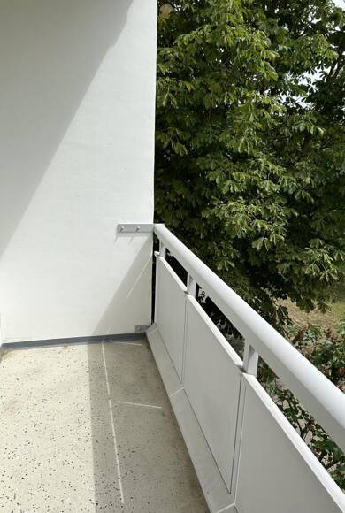 Wohnung zur Miete 378 € 3 Zimmer 60,9 m² 1. Geschoss Ludwig-Herzfeld-Straße 6 Silberhöhe Halle (Saale) 06132