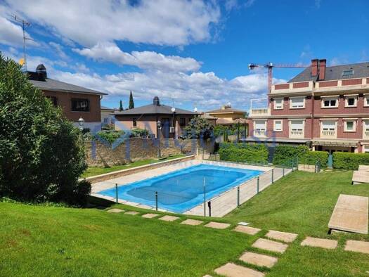 Chalet zum Kauf 2.500.000 € 4 Zimmer 410 m² Madrid 28035