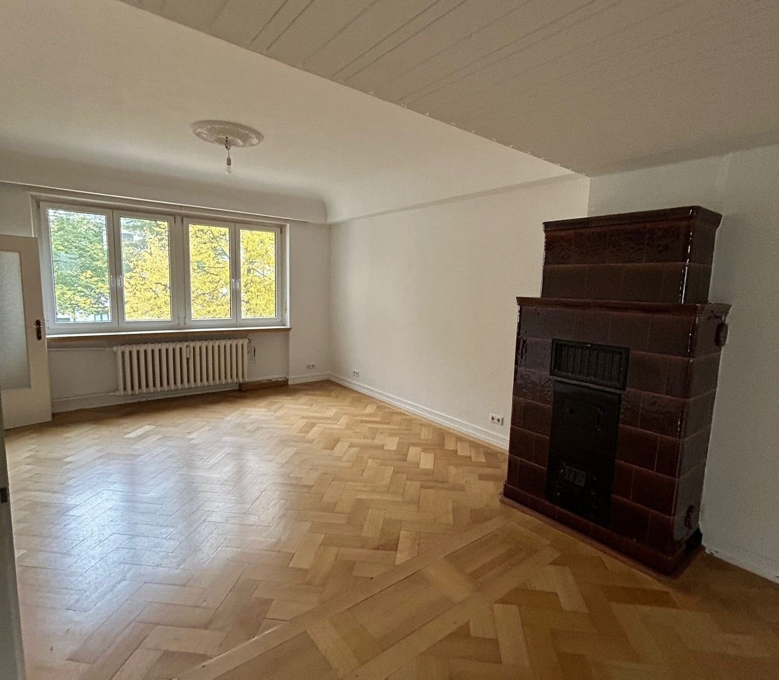 Wohnung zur Miete 1.390 € 3 Zimmer 120 m²<br/>Wohnfläche 1.<br/>Geschoss ab sofort<br/>Verfügbarkeit Steinhausenstr. Sachsenhausen - Süd Frankfurt am Main 60599