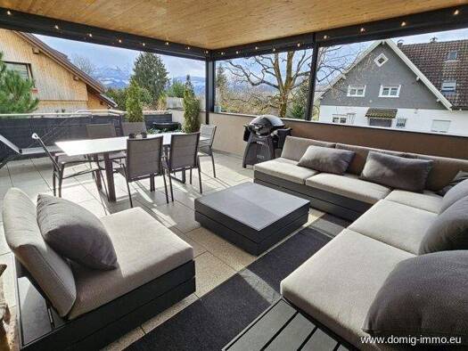 Einfamilienhaus zum Kauf 9 Zimmer 252,7 m² 716 m² Grundstück Käferriedweg 5 Feldkirch 6800
