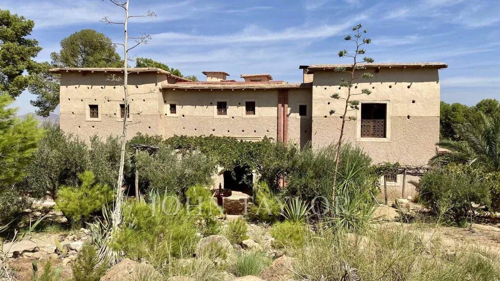 Mehrfamilienhaus zum Kauf provisionsfrei als Kapitalanlage geeignet 840.000 € 13 Zimmer 500 m² 30.000 m² Grundstück Marrakech 40000