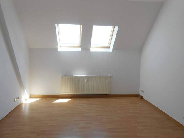 Wohnung zur Miete 440 € 3 Zimmer 63 m² 2. Geschoss frei ab sofort Güstrow 18273
