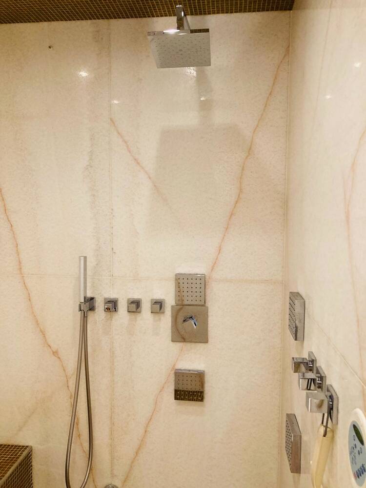 Property thumbnail 17