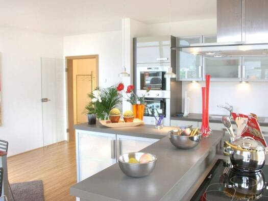 Doppelhaushälfte zum Kauf provisionsfrei 758.000 € 4 Zimmer 127,5 m² 545 m² Grundstück Bubenreuth 91088