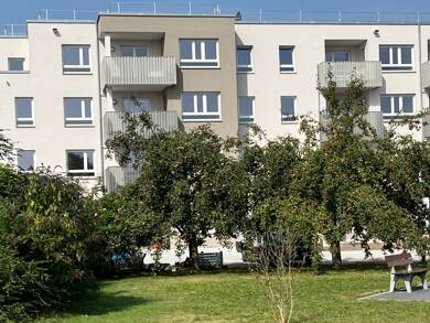 Wohnung zur Miete 960 € 3 Zimmer 83 m² frei ab sofort Dinkelsbühler Str. 34 Wassertrüdingen Wassertrüdingen 91717