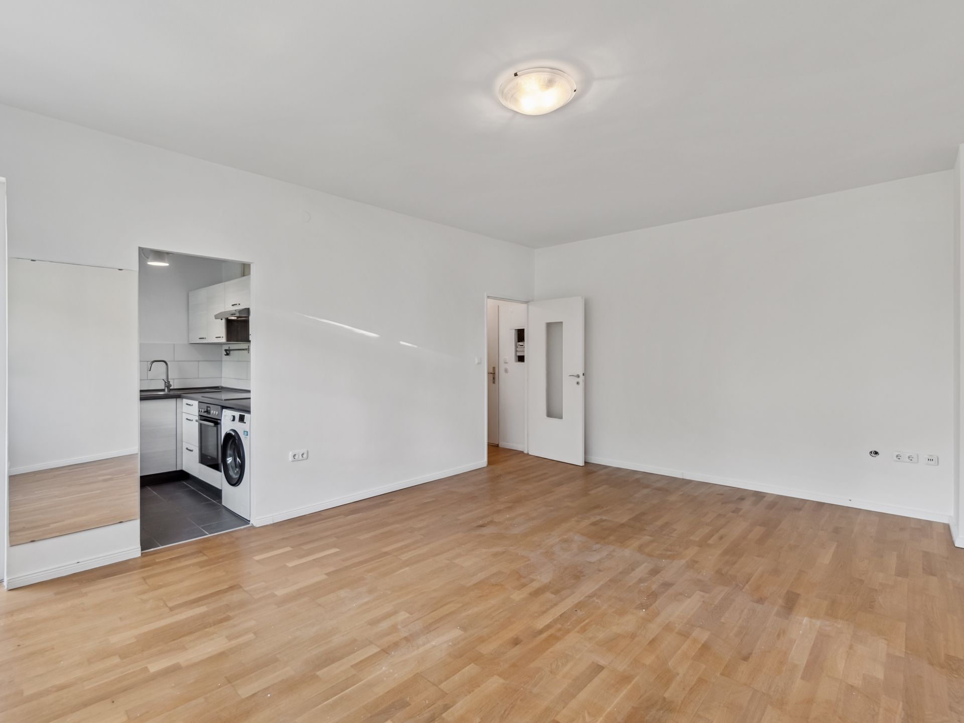 Wohnung zum Kauf 200.000 € 1 Zimmer 36 m²<br/>Wohnfläche 3.<br/>Geschoss Steglitz Berlin 12167