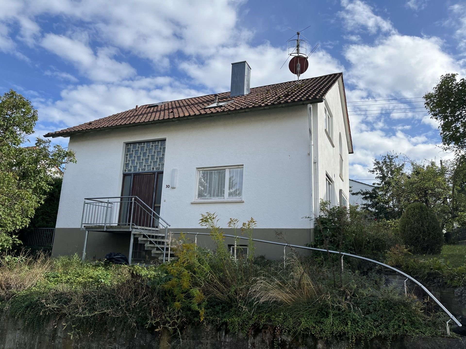 Einfamilienhaus zum Kauf 374.000 € 4 Zimmer 122,1 m²<br/>Wohnfläche 549 m²<br/>Grundstück Hechingen Hechingen 72379