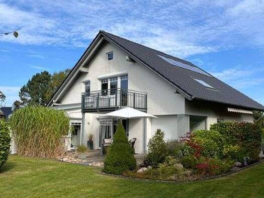 Einfamilienhaus zum Kauf 6 Zimmer 166 m² 777 m² Grundstück Warnsdorf Ratekau 23626