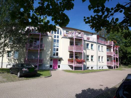 Studio zur Miete 330 € 1 Zimmer 38,6 m² Inselsbergstr.4c Sundhausen Gotha 99867