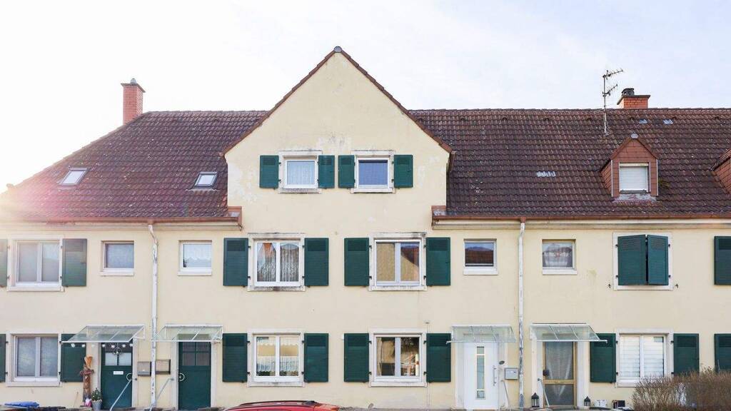 Reihenmittelhaus zum Kauf 390.000 € 4 Zimmer 112,4 m² 277,8 m² Grundstück frei ab 01.03.2026 Weil am Rhein 79576