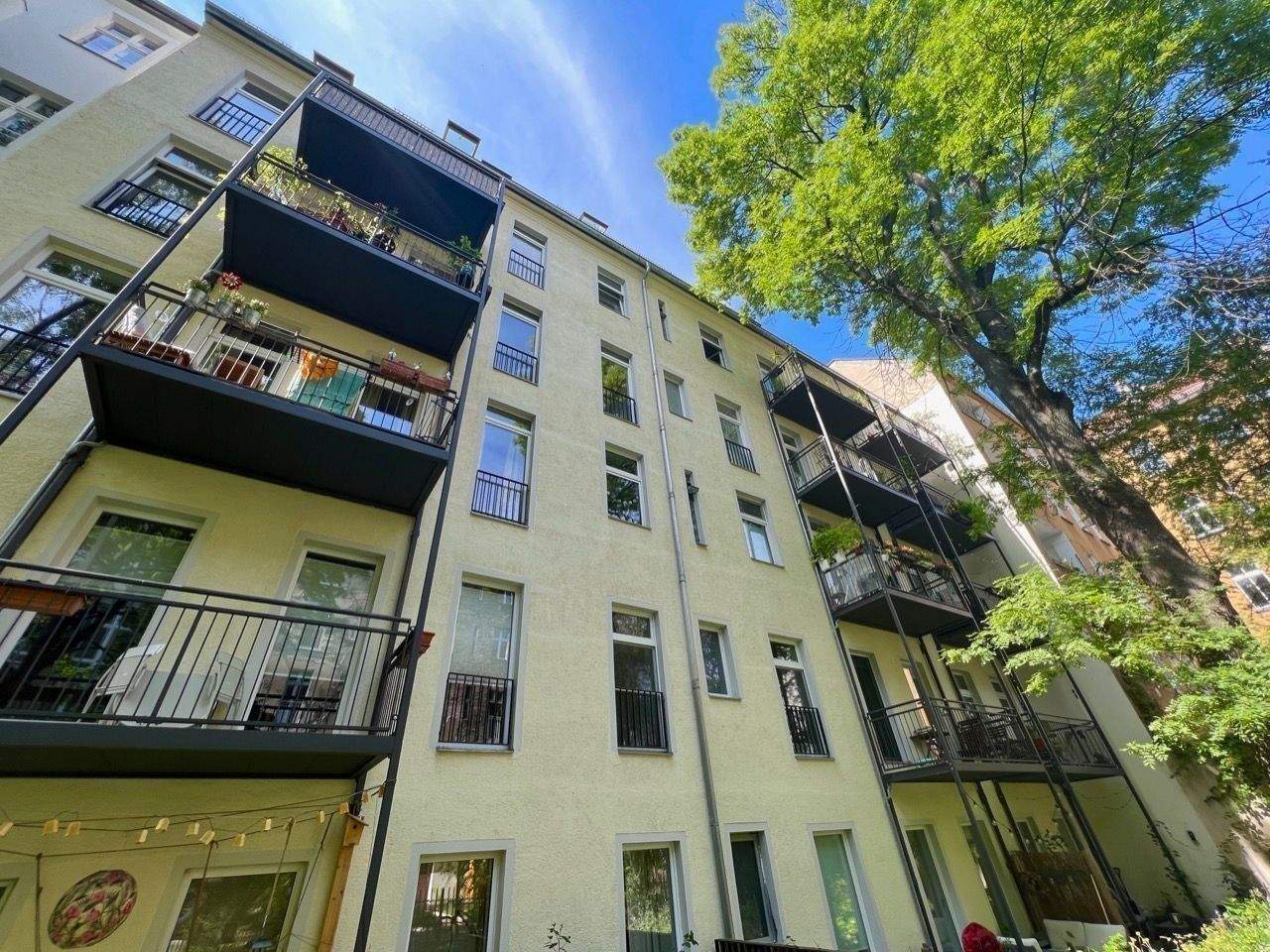 Property thumbnail 10