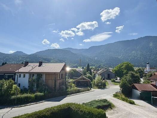 Wohnung zum Kauf 250.000 € 2 Zimmer 61,7 m² Ohlstadt 82441