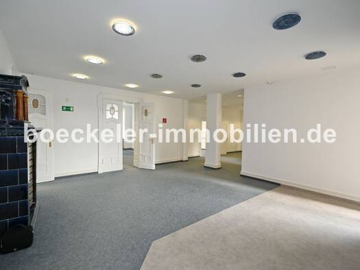 Büro zur Miete provisionsfrei 1.950 € 8 Zimmer 325 m² Bürofläche Markwerben Weißenfels 06667