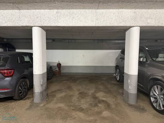 Tiefgaragenstellplatz zur Miete 133 € Wien 1180