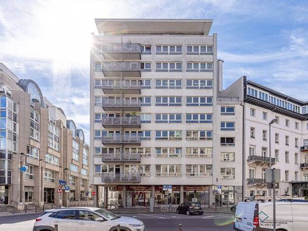 Wohnung zur Miete 884 € 3,5 Zimmer 84,3 m² 6. Geschoss frei ab 20.11.2026 Kranzplatz 11 Wiesbaden Wiesbaden 65183